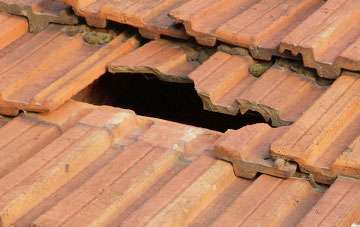 roof repair Dwyrhiw, Powys